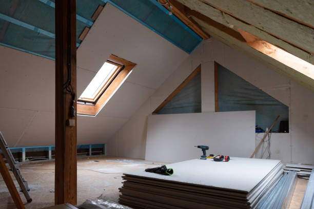 Best Insulation Installation Services in Gloucester Courthouse, VA